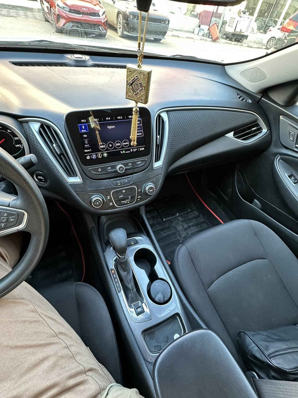 ماليبو 2024
مامرقم تترقم اي محافظه 
باسمي

حادثه جنطه مبدله وشويه من جاملغ الخلفي

بجم كبس ايرباكات سليمه 

مواصفاته معروفه 

127وبيه مجال 

للاستفسار ***********

او على الخاص
مكان السياره حله
