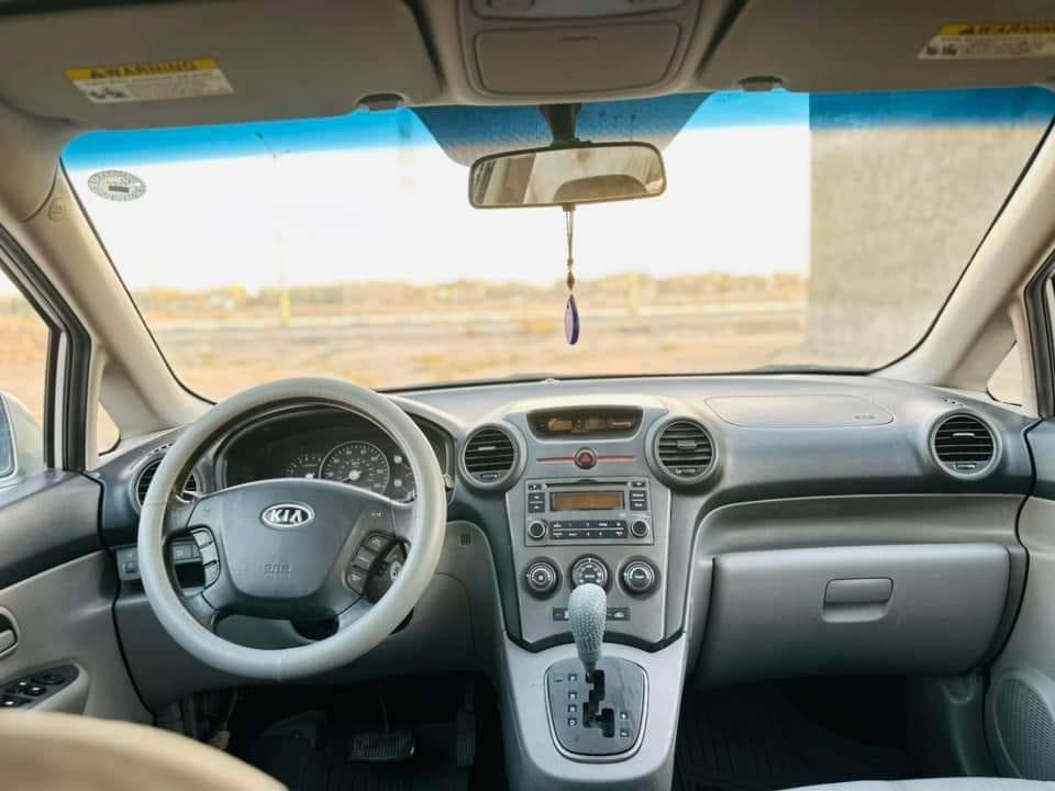 السلام عليكم كيا كارنزا وارد امريكي الحادث موضح بالسونار موديل 2008 تبريد شغال تخم تاير جديد حدادية جيدة كير مكينه بحالة ممتازة
حجم المحرك 2700 
رقمها شمالي الجديد تحويل مباشر باسمنا 
للتواصل ‏‪0780 156 5789‬‏
كربلاء حولي أبو مهدي المهندس
السعر 115
