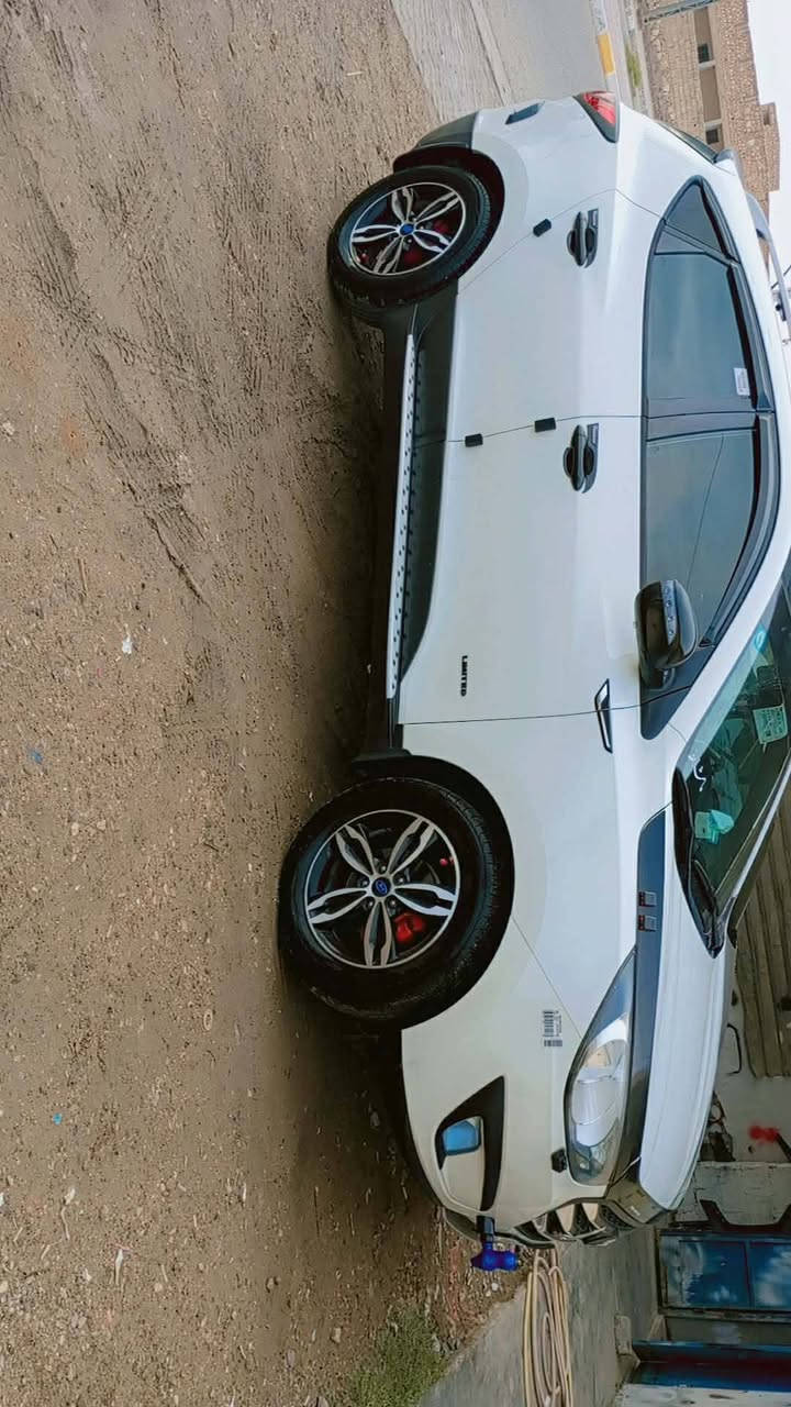 توسان 2011 خليجي رقم انبار الدولي مكفوله فول مواصفات محرك 2000 دوش السعر 140 وبي مجال للاستفسار على ***********
مكاني الانبار هيت زوية البونمر
