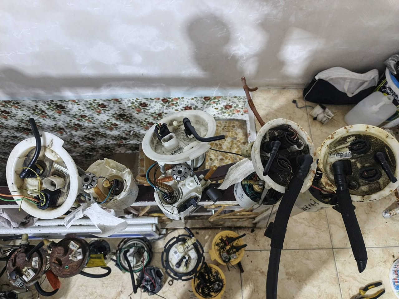 تم توفير قواعد فيت بم تفصيخ أصلي
بي أم دبليو ٢٠١٥ إلى ٢٠١٨ 
سعر ٦٠ ألف 
اتصال *********** واتساب
