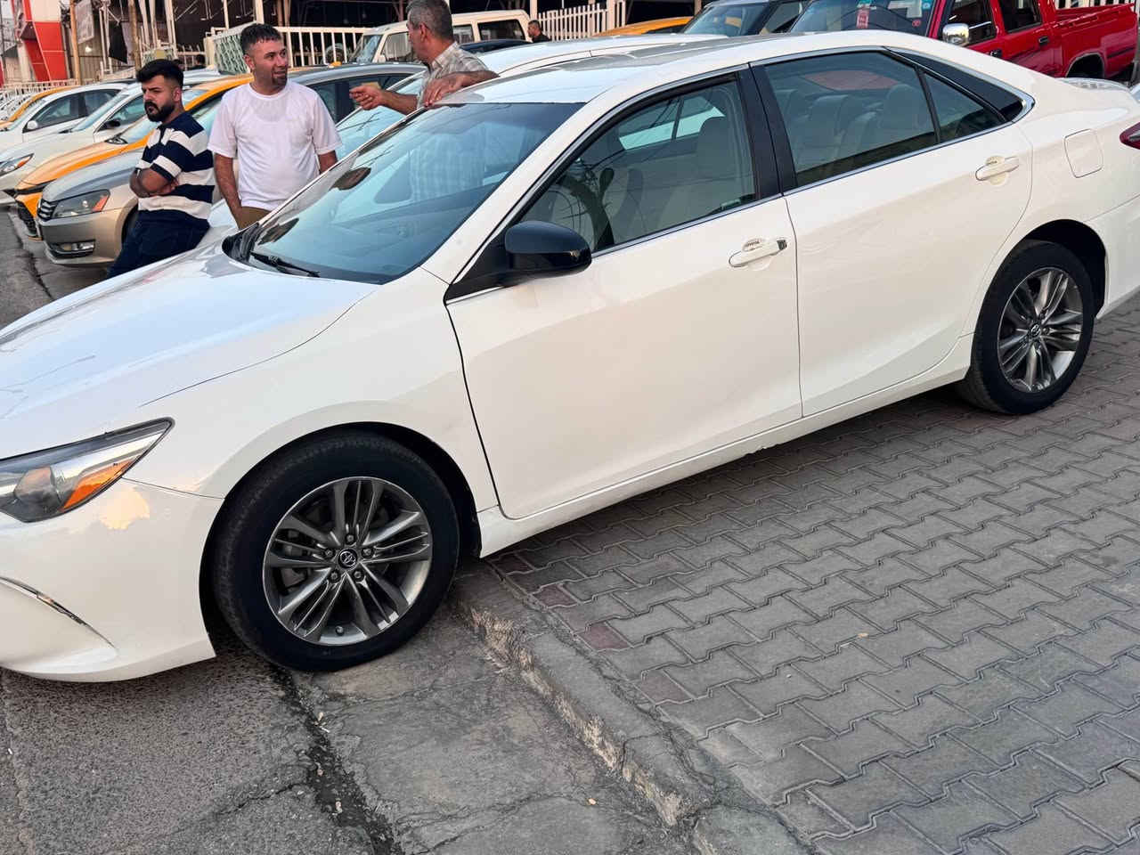 كامري كندي 
موديل 2017se
بي أربع قطع صبغ 
ابيع حزام 
محرك كير بل شرط 
سنوي قديم 
مكان كركوك 
سعر 135$
موبايل 
*********** كركوك, العراق
