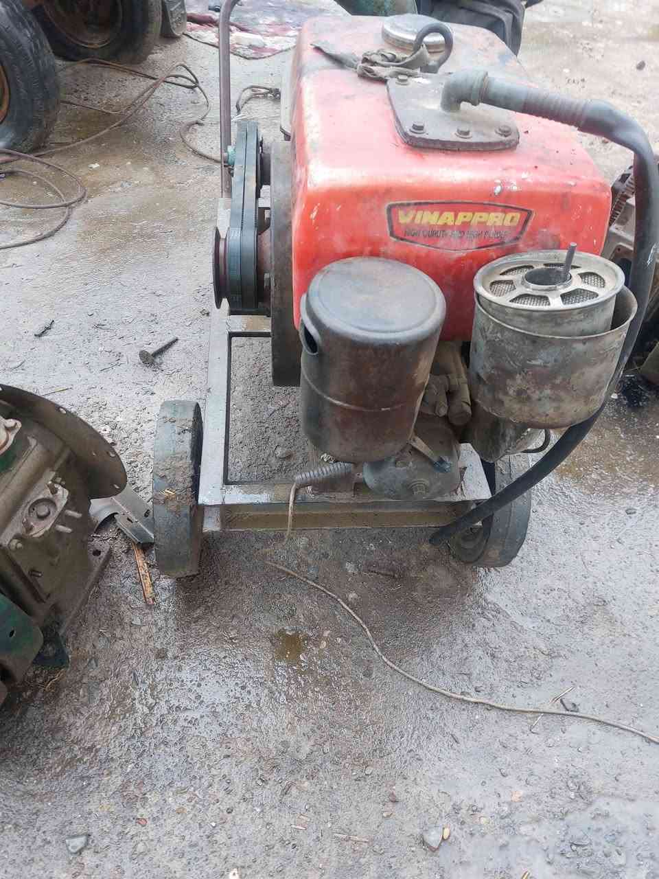 فيتنامي ٥ حصان وضع الشركه السعر ٢٢٥ ديالى ***********
