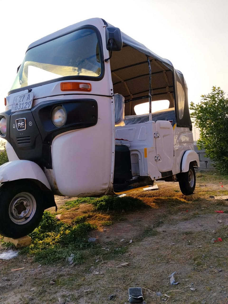 السلام عليكم تكتك ٢٢ لبيع رقم ذي قار ***********خاص مغلق
