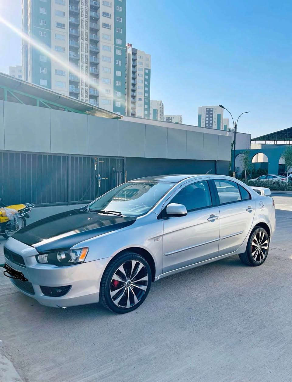 گۆرینەوە بە تەکسی 
یان فرۆشتن
سۆنەریم داناوە 
٢٠٠٩ مەکینە ٢٠ خلیجی مەرخوب 
گێر و مەکینە بە شەرت 
گێری تازە گۆراوە و لۆکی لەسەرە 
سەنەوی تا ئاخیری ٢٨ تازەیە 
تایەو ویلی تازەیە 
تەبرید و گەرمی و کارەبای بە شەرتە 
سەیارەکە ٢ پارچەی بۆیاخە 
بۆنیت لەبەر کالبونەوە بۆیاخە 
چەمەلەخی سایەق سوکە دەعمە و ناوی نەگرتوە 
سەیارەکە زۆر زۆر جوان و بێ کێشەیە السليمانية, العراق


**إذا كنت صاحب هذا الإعلان وتريد حذفه لأي سبب، رجاءا أرسل رسالة إلى الدعم الفني**