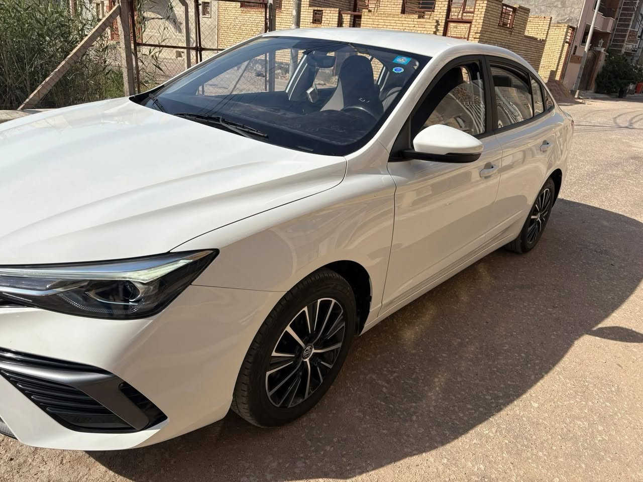 MG 5 Plus 2025
محرك 1500 ماشية 7500 قطعتين تبريد بصمة رقم كربلاء باسمي بعدها بضمان الشركة 
للاستفسار ***********
