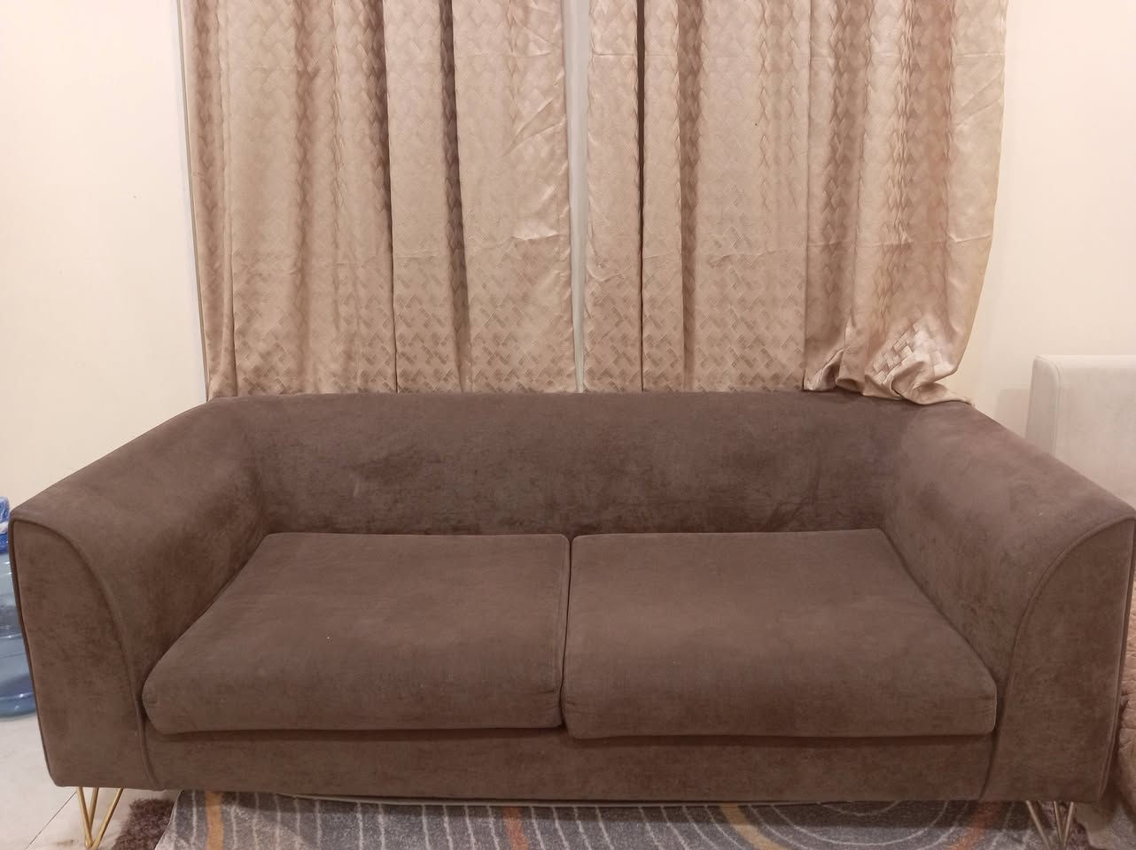 غراض تركيه سعر مناسب جداً السعر خاص رقم الهاتف ***********
