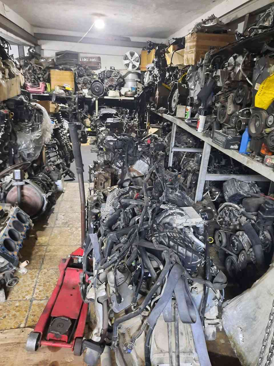 مرة رخصت الادمن المحترم
سلام عليكم يوجد لدينا محركات البلايزر 6 سلندر القبق الابيض والأسود وايضا يوجد جميع محركات للسيارات الامريكي مثل الفورد والجيب والدوج والجمسي اكاديا والشوفر بلايزر والماليبو وغيرها


**إذا كنت صاحب هذا الإعلان وتريد حذفه لأي سبب، رجاءا أرسل رسالة إلى الدعم الفني**