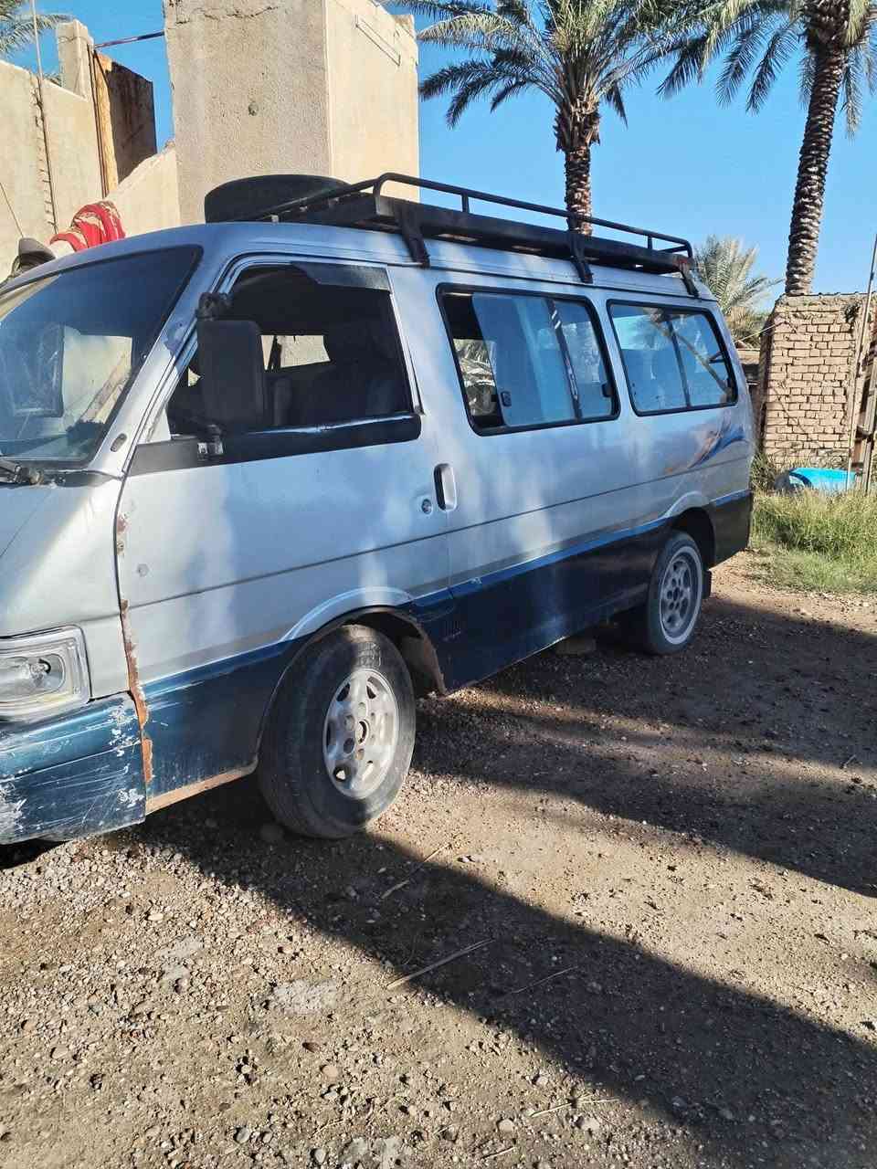 سلام عليكم كيا بسته للبيع موديل ٩٣ محرك نضيف تخم تاير نضيف صدر نضيف كهربائيات كلها شغاله ابيع كوم حديد ما اندل صاحبها سعرها ١٤ وبيها مجال قليل رقم تلفون ***********
