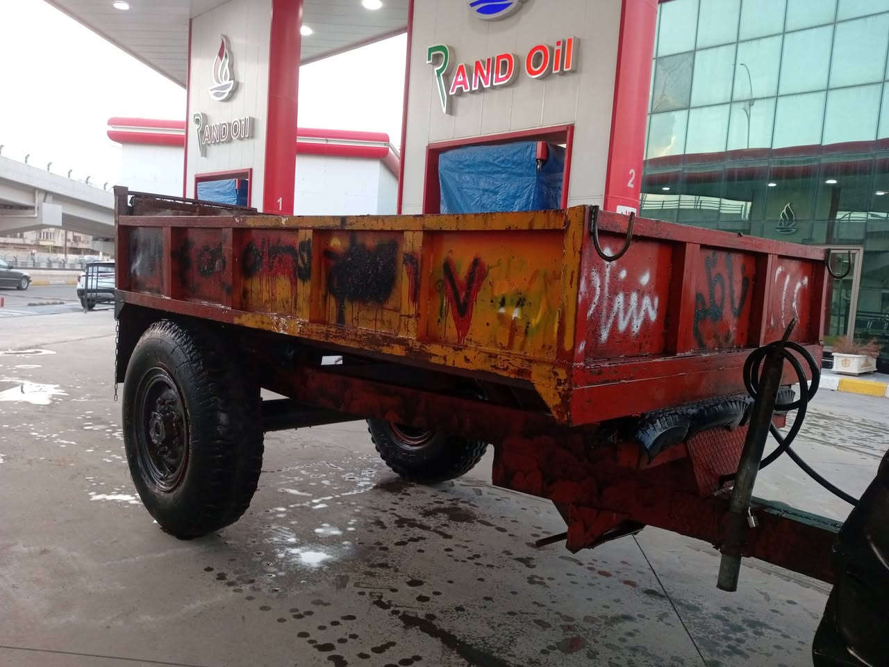 لبيع سعر 12 /حجم 275 رقم صاحب مكيل***********
