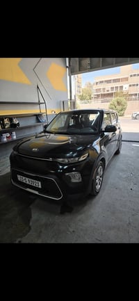 كيا صول موديل ٢٠٢٠ وارد امريكي محرك ٢٠٠٠دوش حادثها بالصور بالابواب بجم...