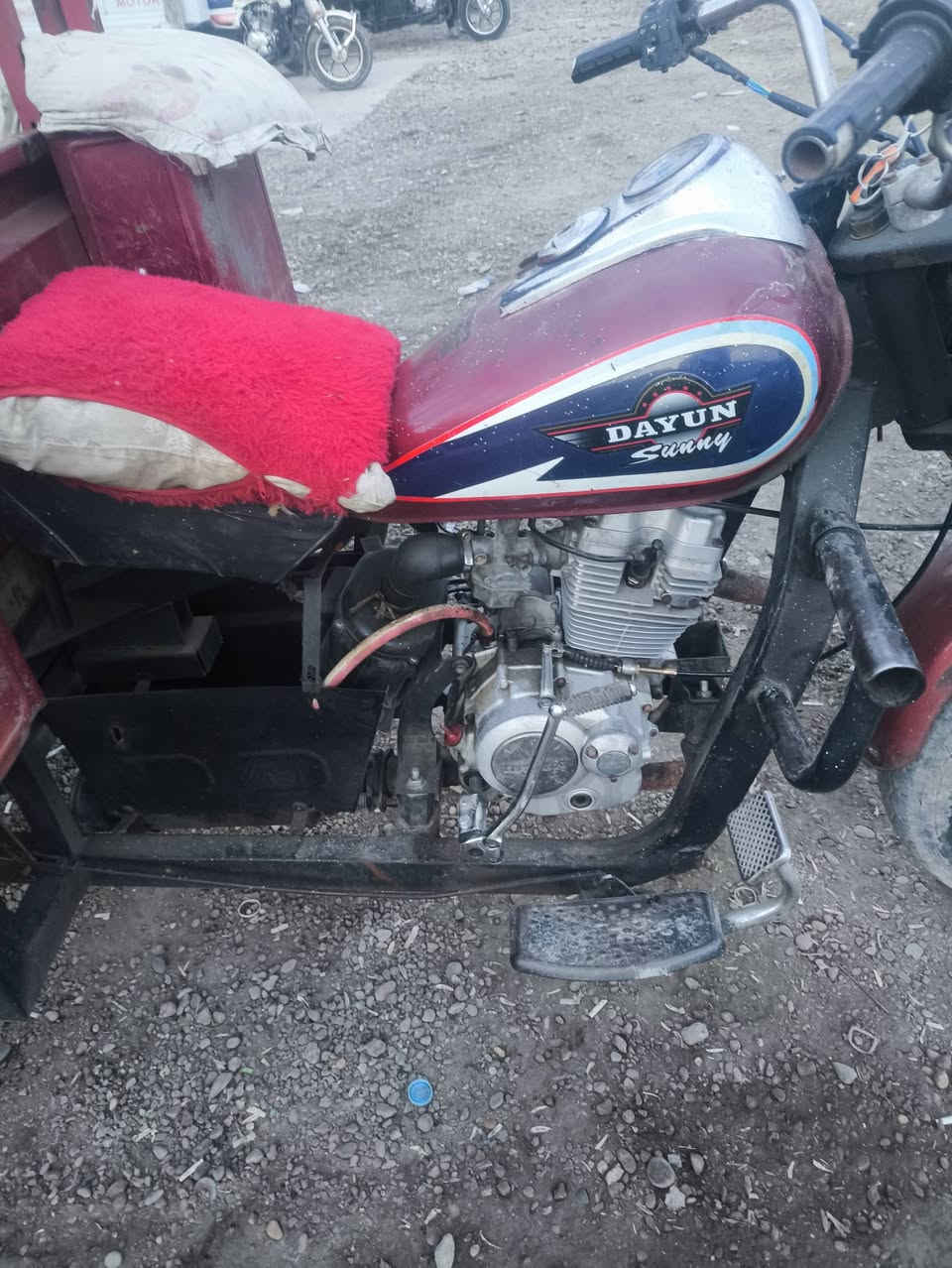 ستوته دايوان 2016 نضيفه شغاله اوراق كمرك ستوته مال شغل ب 600 مكاني بغداد الشعلة


**إذا كنت صاحب هذا الإعلان وتريد حذفه لأي سبب، رجاءا أرسل رسالة إلى الدعم الفني**