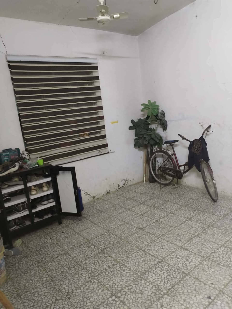 الدار للبيع مساحه 100متر طابقين. مكان كوفه الصوب الصغير  طابو زراعي.  سعر 48بيه مجال  ***********
