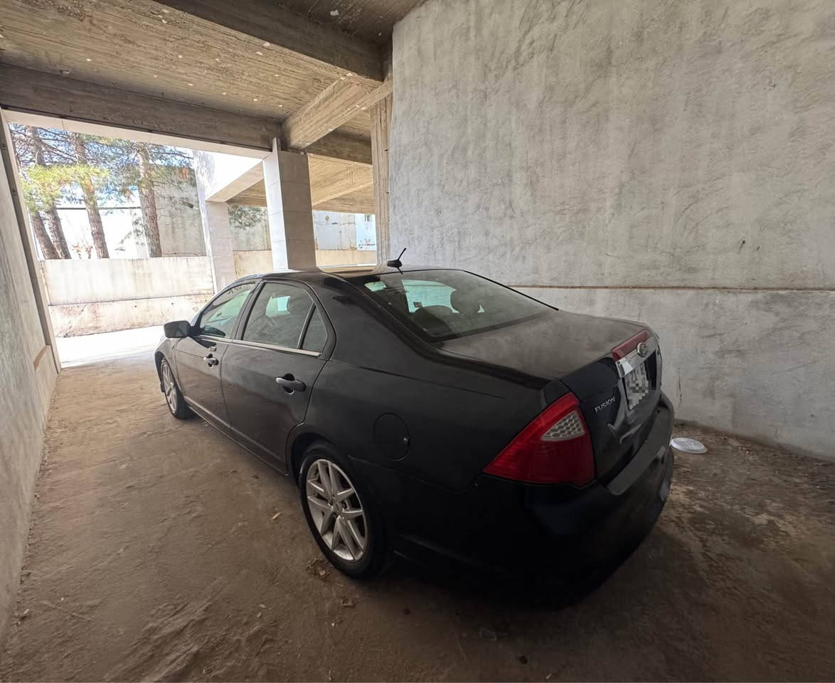 فول مواسەفات SEL ب بەس سلاید نییە 
مۆدێل ٢٠١١
نموونە لە پاکی و جوانی 
ناو رەش، ۷ رەنگ ، ۲ کوشن کارەبا ، سوکان ڤۆلیۆم ، سوکان تەلەفون ، سیستمی مایکرۆسۆفت ، تحدید سرعە  ، لایت عەدەسە ، لایت ئۆتۆ  ، ئاوێنە کارەبا ، جام ئۆتۆ و کارەبا ، بلاجکتۆر، ٨ ئێرباگ ، دوگمەی دژە خلیسک bloututh ، ( AUX , USB )
١٤٠ ھەزار رۆشتوە 
زۆر تازە ماوەتەوە سەیارەکە 
ھەموو گیانی لەسەر دەقی شەریکەیە
 ٢ پارچە بۆیاخ بێ ناوگرتن
 بە ناوی خۆمانەوەیە  سەنەوی و ژینگەی تازەیە ۲٠۲۸   ، پلێتی تازەیە ،  
مەکینە ٢.٥ چوار بستۆن 
گێر و مەکینە بەشەرت ، تەبرید بەشەرت
ھەموو گیانی بەشەرت 
نرخی84   گەڵا و معامەلە 
                       *********** السليمانية, العراق
