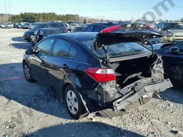 سلام عليكم 
فورتي 16 رقم بغداد دولي سياره خير من الله 
مكينه جديده 2000 دوش تبريد جديد 
باسمي السياره تحويل ثاني يوم سنويه جديده 
السعر 98ورقه وبيهه مجال 
مكان السياره بابل قضاء المسيب 
***********
