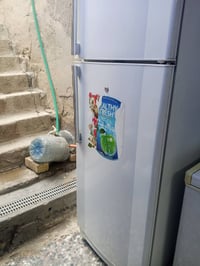 ثلاجة • مجمدة