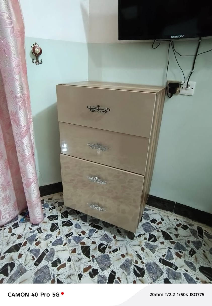 غرفه نوم تركيه بعده جديده
مكاني بغداد أطراف شعله
سعر 1200وبيه مجال
هاتف ***********
