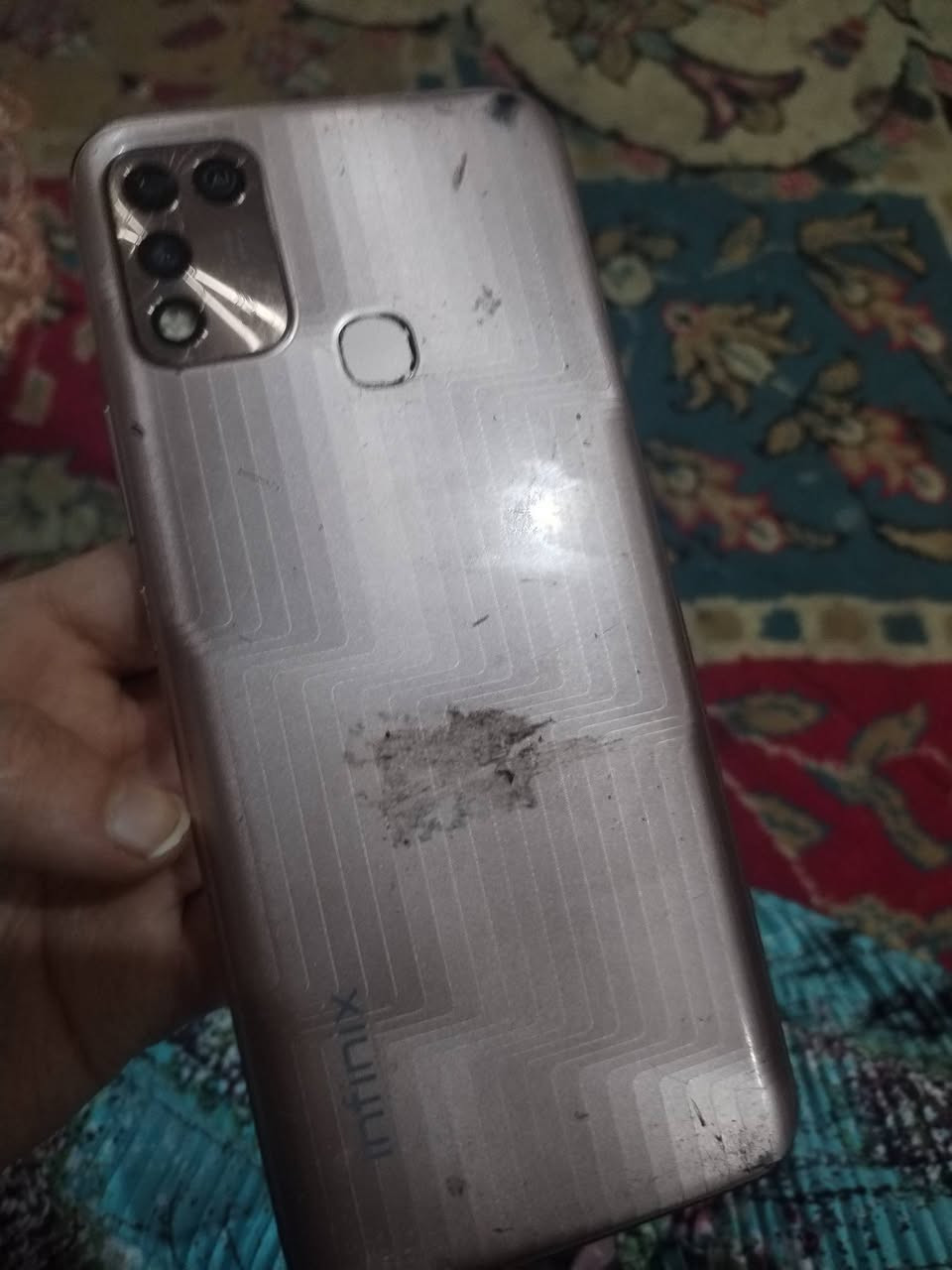 جهاز نضيف لبيع ذكرته 128 بس خلاف شويه تعبان  سعره 60الف


**إذا كنت صاحب هذا الإعلان وتريد حذفه لأي سبب، رجاءا أرسل رسالة إلى الدعم الفني**