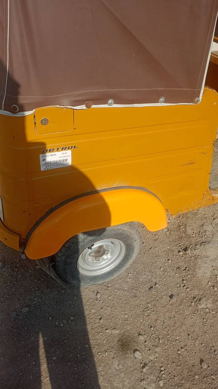 السلام عليكم تكتك موديل 18 رقم كربلاء تكتك كلشي موضح بصور
مكاني اشعب الاتصال ***********
