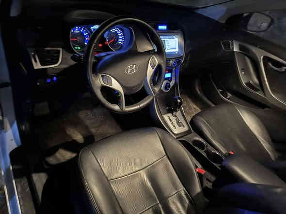 هونداي النترا ٢٠١٣ ادوات 
محرك ١٦٠٠ شاشة جبيرة تحكم 
ستيرن كص جنطة متوم طبق 
الاصل عنوان بغداد سعر ٤٩ 
ورقة متواجد فيس 
***********
