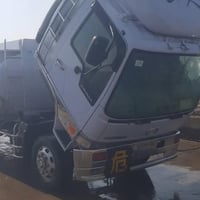 ٠٧٧٦٣١٥١٥٨٥-٠٧٧١٨٠٤١٨٤٩ سيارتين هينو انكر للبيع  السيارة الاولى#1 هينو...