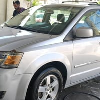دودج كرفان 2008 SXT  كلين بدون حادث فقط باب الحنطه مبدل  محرك 3800  بي...