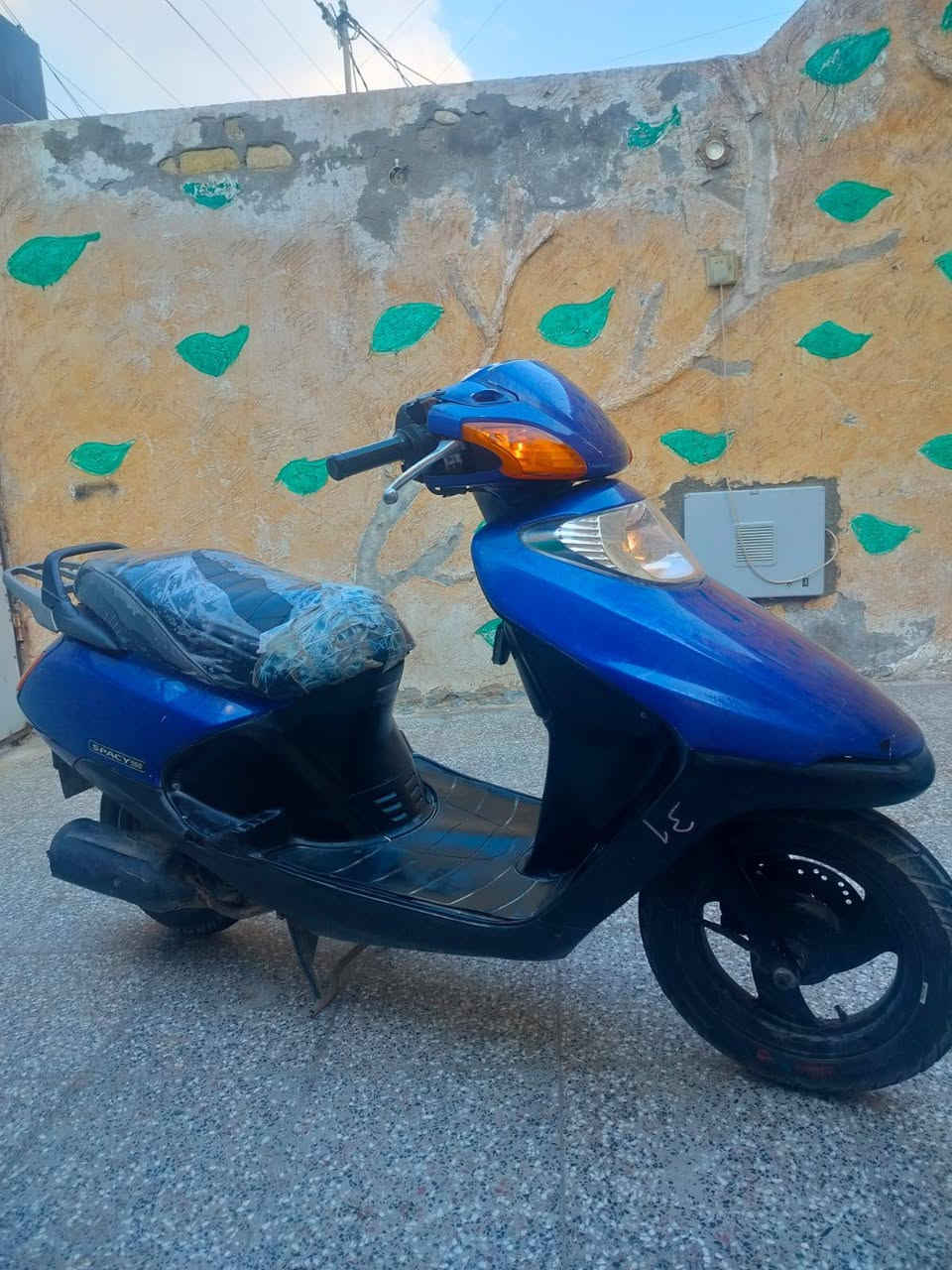 السلام عليكم دراجه سبيسي للبيع مجفته مره وحده ودراجه خير من الله سعرهه 600 وبيهه مجال قليل للاستفسار***********
