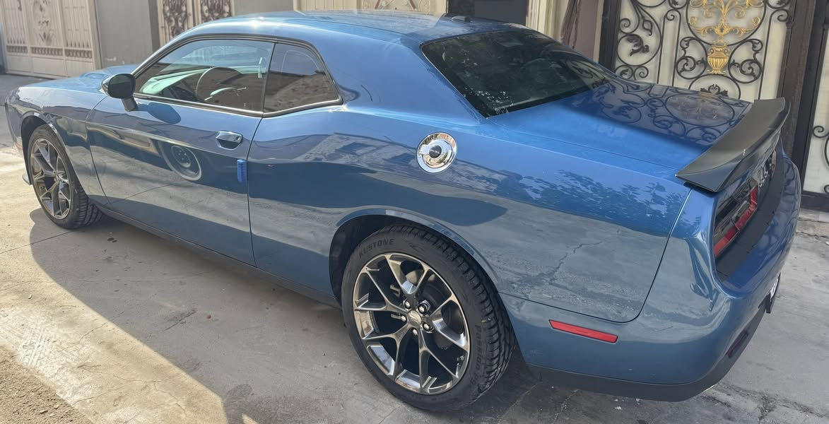 سلام عليكم شباب
للبيع جالنجر موديل ٢٠٢٣ (Last call)

موصفات Sxt معروف

سياره على وضع شركة من كل ناحيه كير محرك حجر مملعوب بيها ابد✅  

سياره بدون شاصي و بدون ايرباك

لون مميز / رقم اربيل

سياره حيل نضيف من كل نواحي استيراد خاص على ايدي يعني من وصل من امريكا بس اني جانيه 

سياره بدون صبغ فقط تعديل بارد بلجامرلغ  امامي سايق 

سياره ماشي ٤٥ الف ميل

سعر مطلوب ٢٤٠ ورقه ومجال بسيط 🩵

مكان سياره / كركوك 

لاستفسار رقم /  ***********
