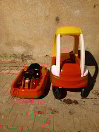 سيارات أطفال • شحن ومشاية • البصرة