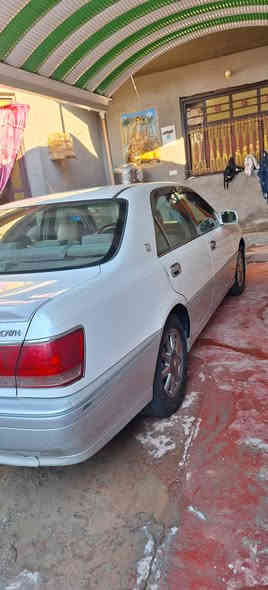 السلام عليكم للبيع فقط
ملكه موديل ٢٠٠٠ اصل 
رقم سليمانيه انكليزي سنويه لغاية ٢٧
بسمي ثاني يوم اداورلك 
٣ دكم برده خلفيه شغاله مرايات شفط 
مكينه ففيتي رقم الشاصي  ٧١ 
السعر  ١٣٠ وبيها مجال 
مكان السياره بغداد 
رقم الهاتف  ***********
