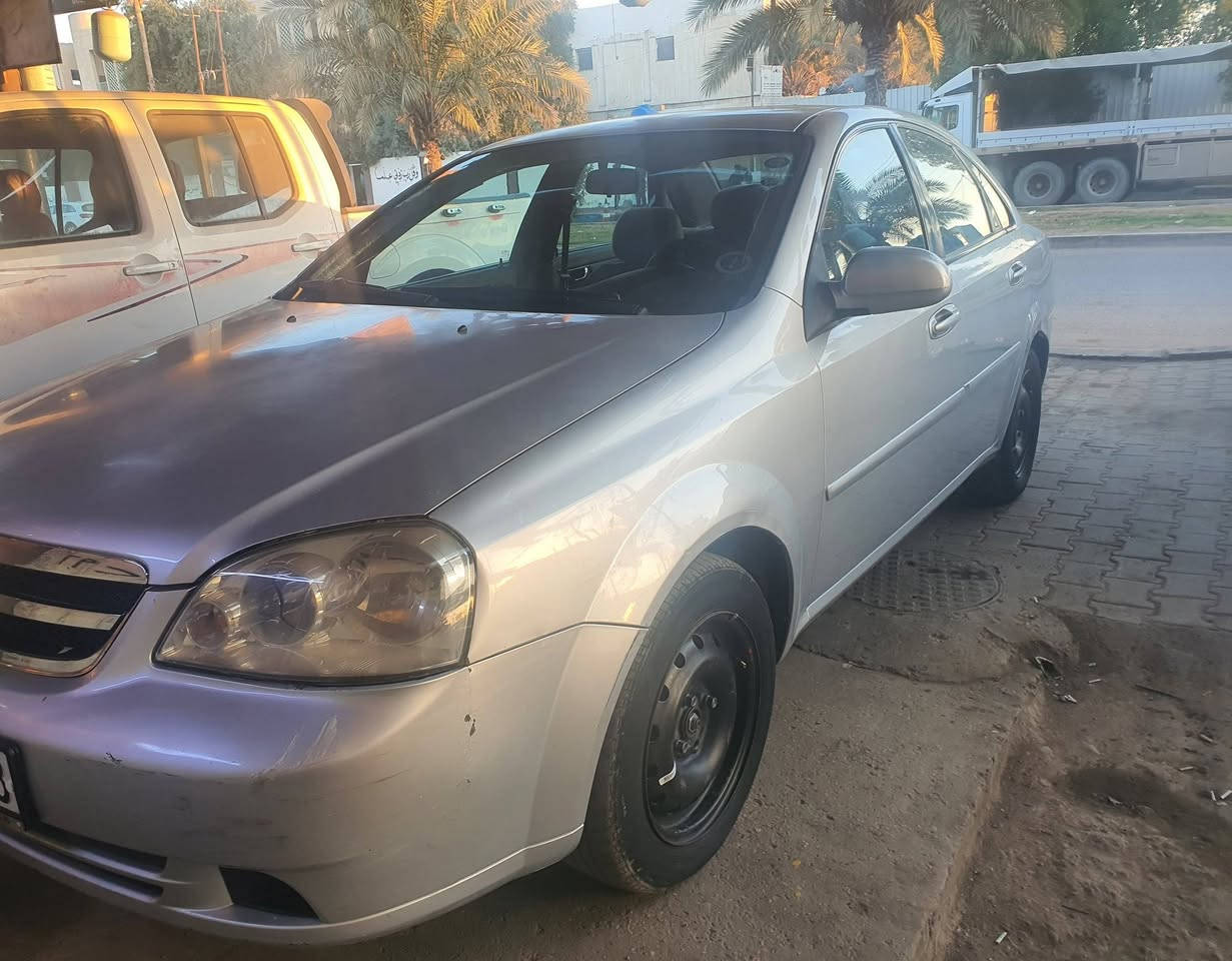 السلام عليكم للبيع اوبترا موديل2008 رقم سليمانيه كير اوتماتيك تدفئه تبريد شاشه وكامره خلفيه كهربائيات كلها شغاله بيها جراد بالصندوق والقماره سعر 74 
رقم التلفون *********** 
 للبيع فقط
