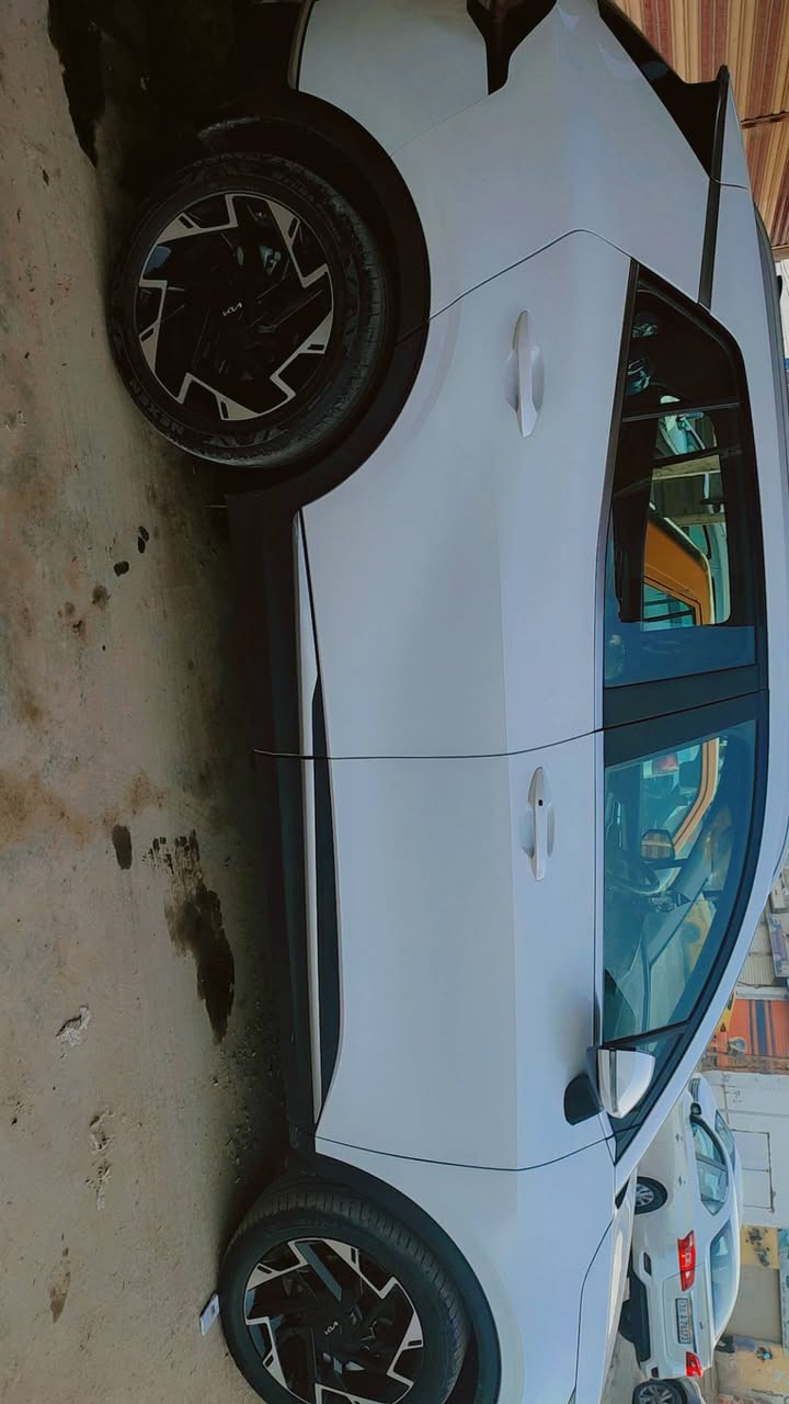 كيه سبورتج 2025.
رقم بغداد كفالة عامة 
مواصفات 
فول مواصفات قماره حديد
دواخل بيجي
سياره رادار 
جيبي اس 
تشغيل عن بعد 
كشنين تدفئه 
سياره جديده خير من الله 
ماشيه 20الف 
على وضع الشركة 
بصمتين 
السعر/ 238 وبيها مجال قليل الشراي
مكان /ديوانية 
رقم/ ***********
رقم/ ***********
