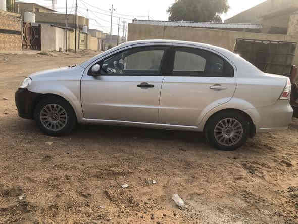 السلام عليكم افيو للبيع موديل 2007 مسكر كير عادي مكينة 1600 السيارة مصبوغة حزام  زوج تاير جديد دسكات اماميه جدد بنزات خلفية جدد دوشمه الارضية جديدة صارلها اسبوع السيارة شوكت ماتريد تحويل موجود والسيارة حلوة وعضمتها حلوة السعر 58 وبيها مجال مال بيع ***********
