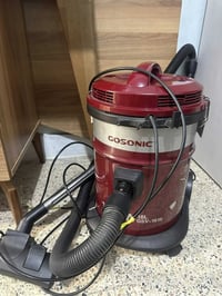 مكنسة كهربائية • تسخن • كارتونها موجود