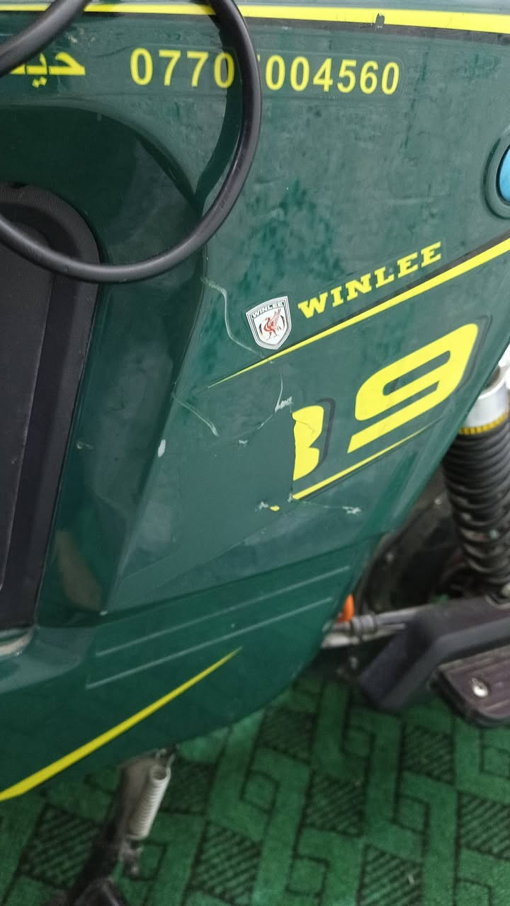 دراجة شحنR9 موديل 2025دراجة استخدامهة شهر وانتركت بلبيت وبعدهي جديدة وموجود عقد الشراء وبيهة هدية خوذة وياهة ومن بقت مطبوكة اثرت بل باتريات وكفن لان اشهر هية ما مستخدمة ومتروكة يعني الي ياخذهة بدون باتريات الي يريد يفحص يجيب باترياتة ويا بلبيت وكلشي ما بيهة بل كفرات فقط هاذ الشخط لان اطب فنشخطت بلباب للصراحة اني ما اعرفهلهن الي مشتريهة ب540 الي يعرف بيهن يقيمهة وياخذهنة وموجود باي وقت تردون وهاذ رقم التواصل:***********
الرقم الثاني:***********
كل الهلة بلجميع
