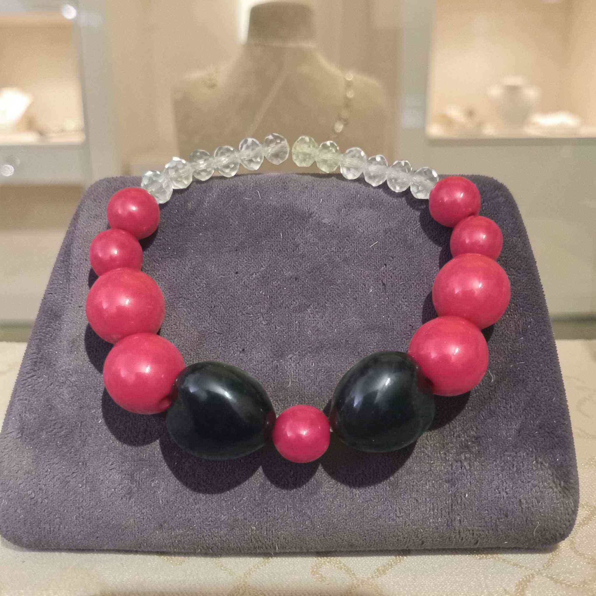 تصميم بسيط لكن أنيق ويليق بكل المناسبات بغداد, العراق


**إذا كنت صاحب هذا الإعلان وتريد حذفه لأي سبب، رجاءا أرسل رسالة إلى الدعم الفني**