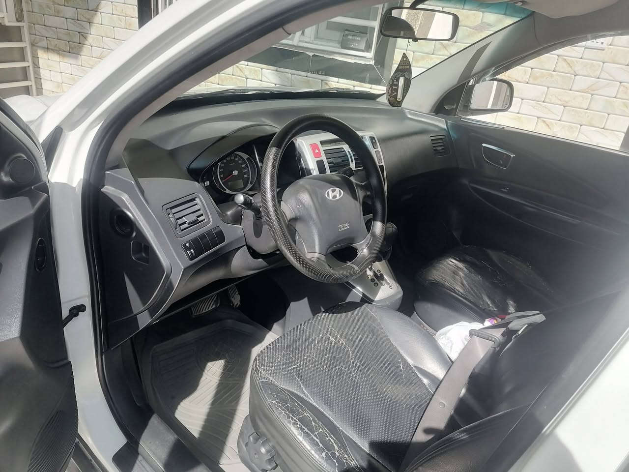 السلام عليكم توسان ٢٠٠٩ خليجي مكفوله محرك ٢٠٠٠ ماشيه ١٢٠ حقيقي رقم بغداد السعر ١٢٢ مكان بابل ***********
