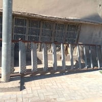 درج اربع أمتار للبيع سعره 200 وبي مجال 07875436904