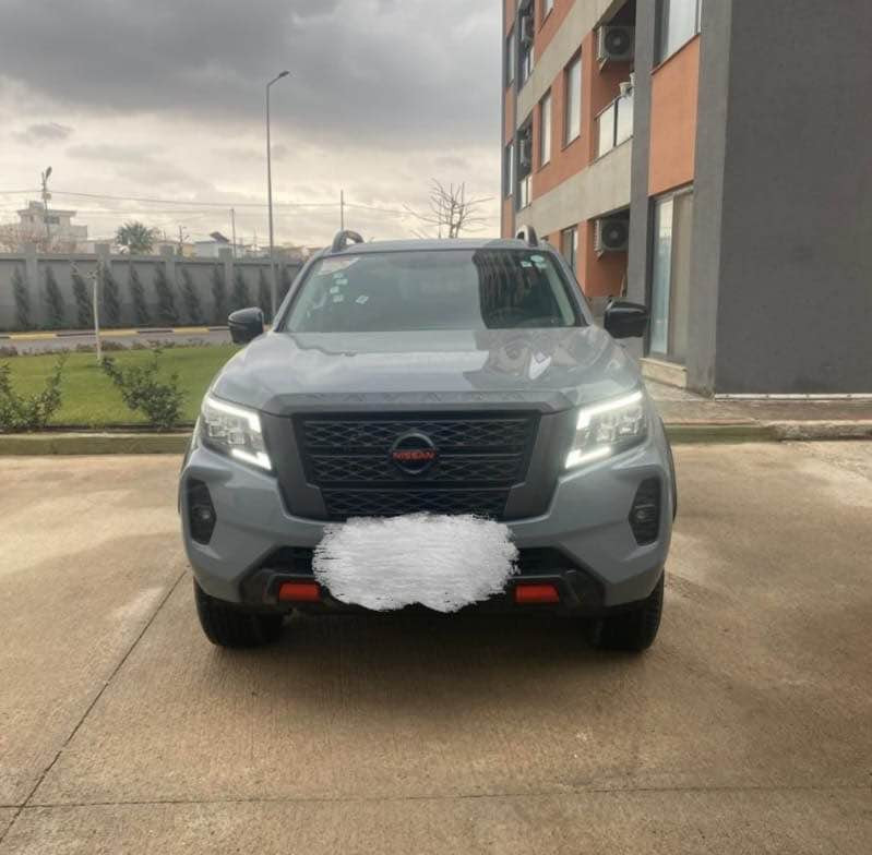 السلام عليكم نيفارا موديل ٢٠٢٣ زيرو صفر رقم اربيل وبأسمي السياره فول مواصفات اعلى فئه بلنيفارا برو فور اكس كشنات جلد بصمه كتات رياضي تبريد بيانو فول تحكم ستيرن شاشه كبيره اربع كاميرات 360 لايت اربع عدسات ضمان شركه نيسان السور السياره فور ويل كير عادي بنزين مكاني بغداد وهذا رقمي متواجد واتساب 

*********** بغداد, العراق
