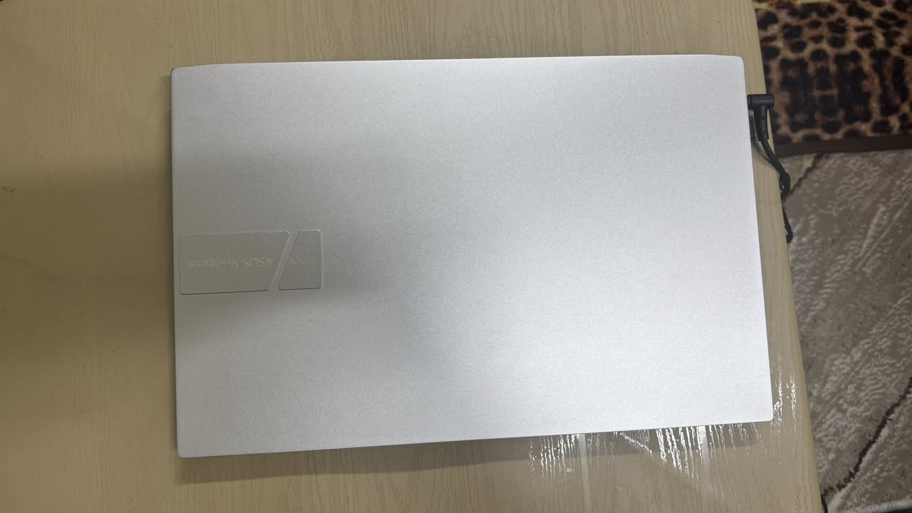 لابتوب ASUS للبيع
يفيد للاستخدام الهندسي او المونتاج + الالعاب الي مو كلش ثكيلة
المواصفات كما موضع بالصور
الكارت GTX 1650
معالج AMD Ryzen 5 5600H
رامات 8g
هارد ssd 512
لابتوب بحالة الوكالة نظيف بنسبة 100% استعمال قليل
الكارتونة مالته الاصلية موجودة + شاحنتة الاصلية
سعره 650 مكاني بغداد حي العامل
*********** تواصل
