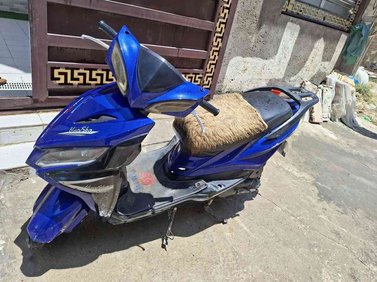 دراجه جانبو  بحاله جيدا بكربلاء السعر 500. الف بيه مجال قليل 
للاستفسار الاتصال على الرقم ***********
