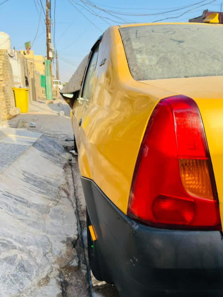 السلام عليكم: رينو لوكان موديل 2010 
كير مكينه خير من الله 
دوشمه جديده حداديه امامي خلفي جديد 
شاشه تخم تاير ولكشر بي رصعات بدون ضربات قويه السعر ٣٧ وبيهة مجال سياره ترايهة وين ميعجبك وسياره مال جناي بلعافيه ع الياخذه 
رقمي ***********
