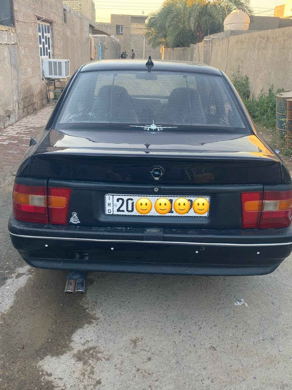 سلام عليكم
اوبل فكترا 90  أوربي ، رقم ديالى إنكليزي ، هزة جديدة لل 31 حجم 16 مكينة و كير مكفولات ، مكفولة من الضربة القوية  فقط جاملغ جهه السائق مبدل ، مصبوغة عام درجة أولى ، السيارة باسمي شرط التحويل ، السعر 40 وبيها مجال بسيط أو مراوس ب أوبل وارد ياباني كير اوتماتيك بغداد أو ديالى فقط التواصل على هذا الرقم *********** واتساب موجود ، العنوان بغداد المدائن - بسمايا - قرية ١٠ .
