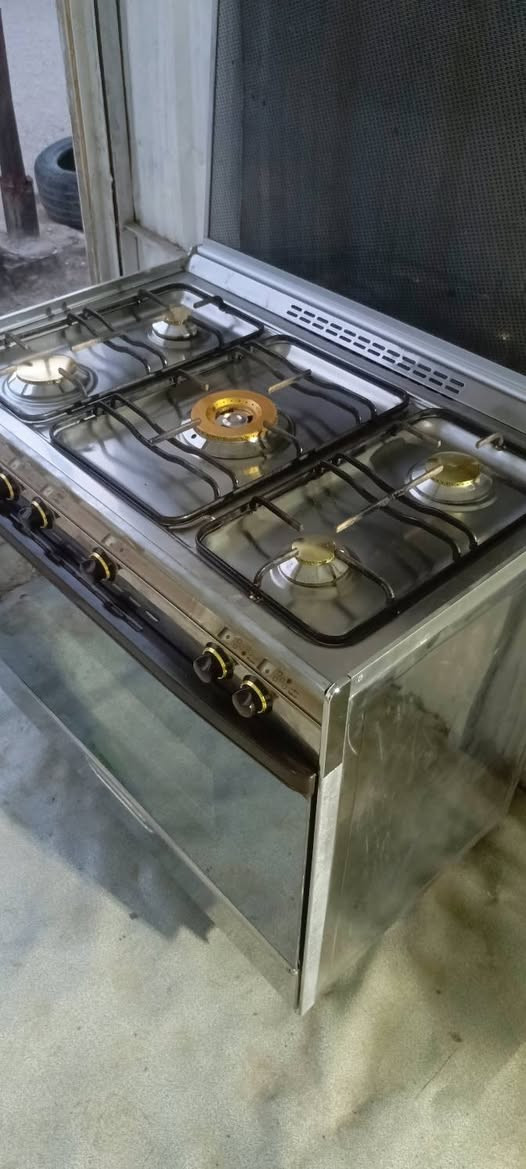 السلام عليكم طباخ كريازي باب ١ نضيف كلش واخو الجديد علا الفحص 👌👌👌 السعر ٢٥٠ وبي مجال بسيط👈 ملاحضه👉 يوجد توصيل للحياء القريبه (للاستفسار ***********) العنوان نجف النجف, العراق
