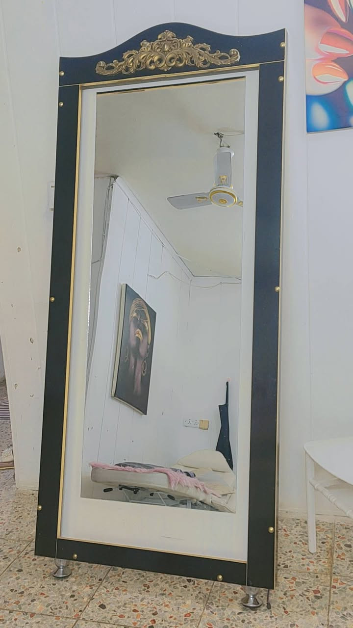 اغراض صالون للبيع مكاني بغداد حي العامل
ديكور كامل مرايات عدد ٢ ورفوف عدد ٢ السعر ١٧٥
كرسي بديكير كامل مع المواد ٢٠٠ الف


**إذا كنت صاحب هذا الإعلان وتريد حذفه لأي سبب، رجاءا أرسل رسالة إلى الدعم الفني**