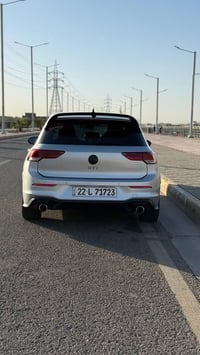 كولف موديل gti mk8 2022 للبيع 2.0 توربو 245 حصان اعلى مواصفات    لون ر...