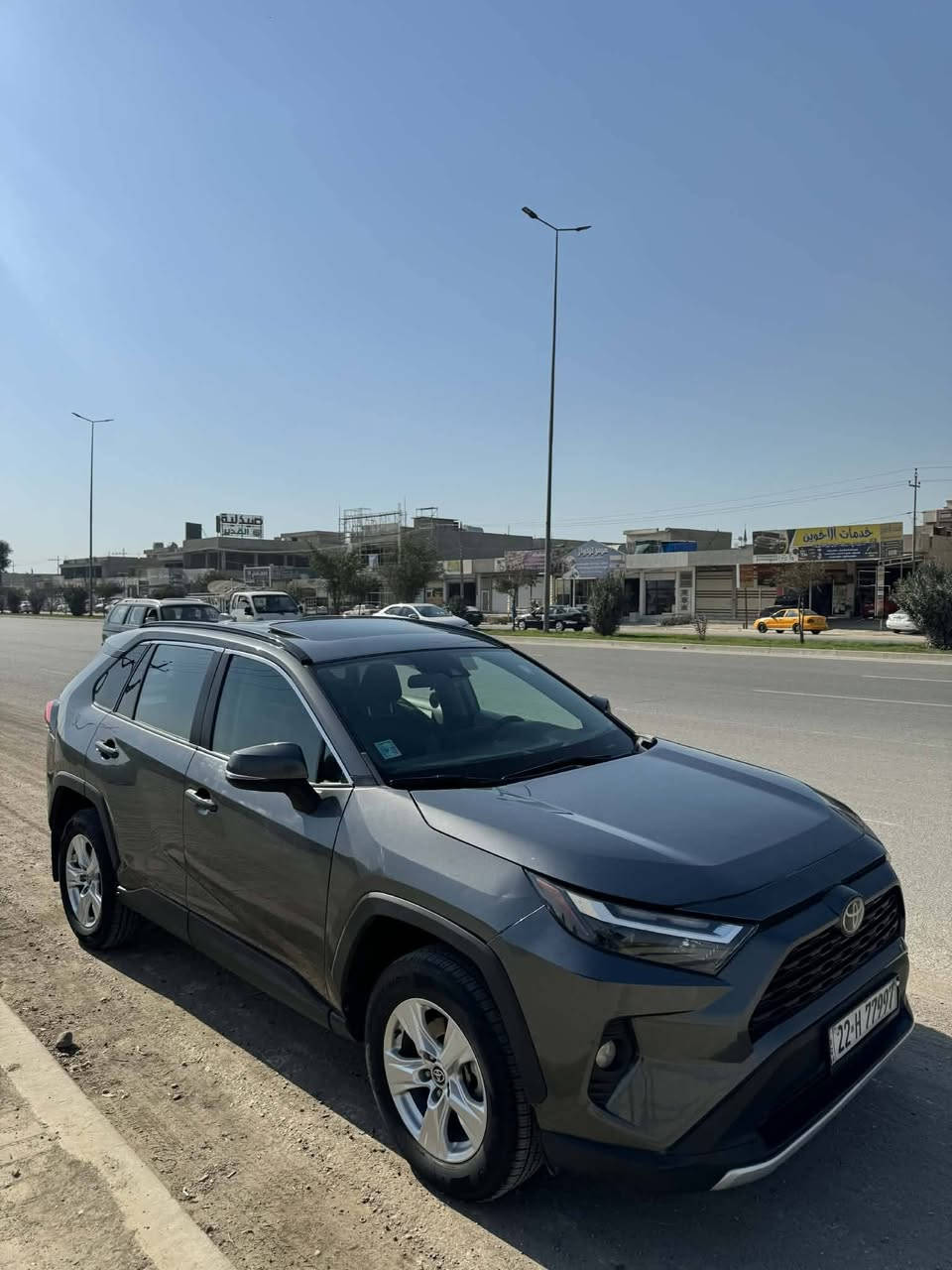 تويوتا راف فور
2021XLE
كوبون بنزين ⛽️ موجود 
كشنات كهربائي 
كشنات هيتر 
سترين هيتر 
تبريد مركزي 
ده بل اكسل 
70الف ماشي
بصمه 
شغال عن بعد 
سلايت 
موصفات XLEمعروف 
بسمي 
بيها جاملخ سكن و باب سكن مبدل بيلادي 
ره قم شاصي موجود بل صور 
عنوان كركوك 
سعر 235 بيها مجال الطيبين 
فقط بيع 🛑
***********
***********
