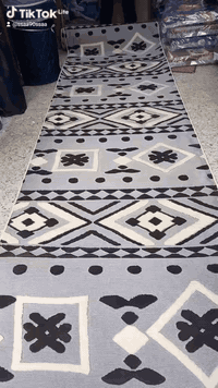 ياالله اللهم.صلى على محمد وآل محمد  مفروشات الشورجه  عروض نار  تم وصول...