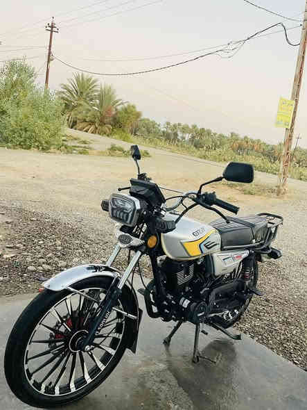 السلام عليكم سيفان ٢٥  مكفول من لشخط  اي نقص مابي محرك ٢٠٠  دشبول اكتروني  وياله عدله ثنينهن تايرات جدد  مابي اي نقص مكفول مكاني ديالئ سراجق سعر ٧٧٥ بي مجال  رقمي ‭٠٧٧٤ ٢٧٢ ٨٦٢٦‬
