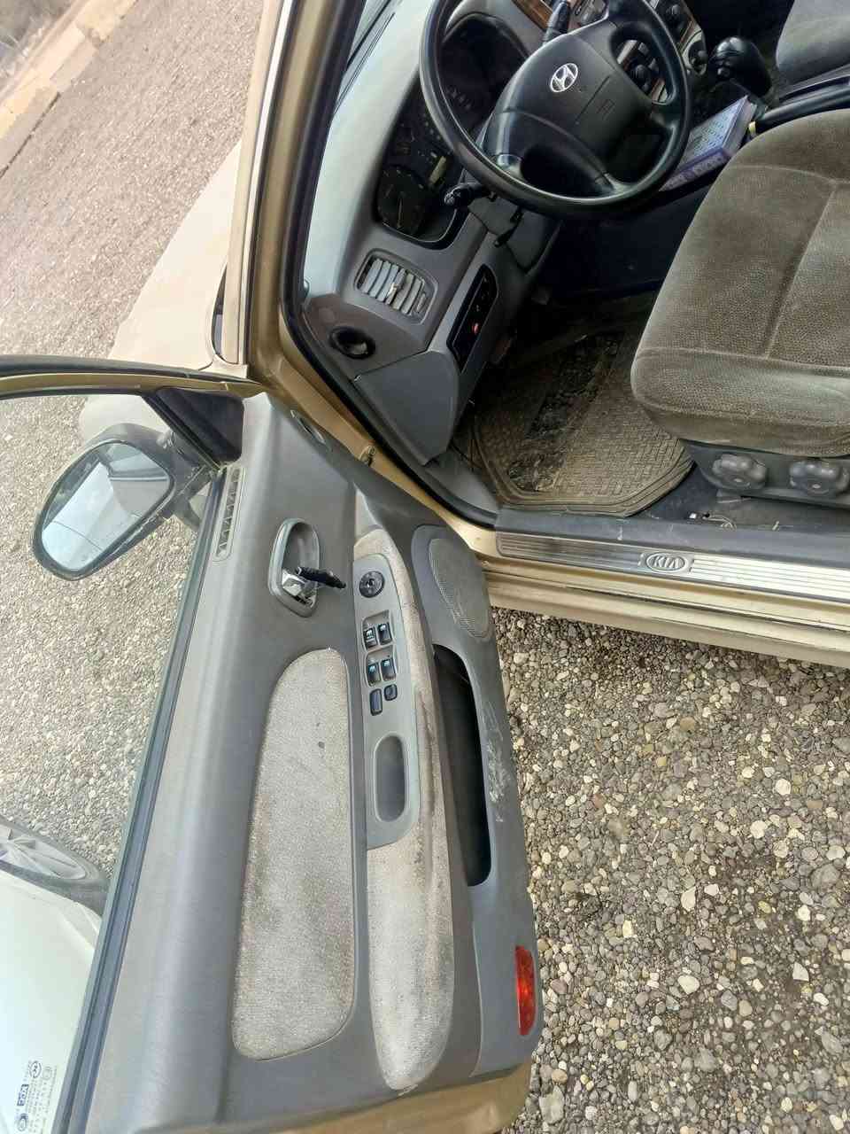 السلام عليكم ورحمه الله وبركاته سياره اوبتما وارد خليجي بدون حادث موديل 2002 سياره خير من الله تدفئة تبريد كهربائيات كلها شغاله رقم سليمانيه بأسمي تخم تاير نقصها فقط يدة الباب ودرايم شفت يحتاج تبديل سياره بلاديه رقم الهاتف *********** السعر 50وبيها مجال اتصل وتدلل المكان المسيب
