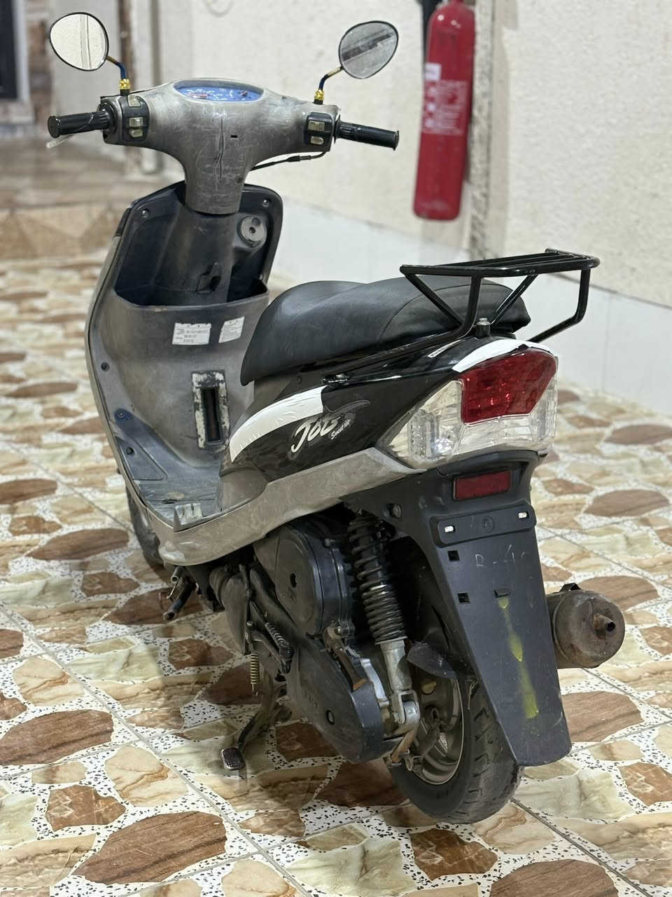 سلام عليكم ماكس ال بيع منغولي الدراجه نضيفه السعر750 أو مراوس الرقم ***********
